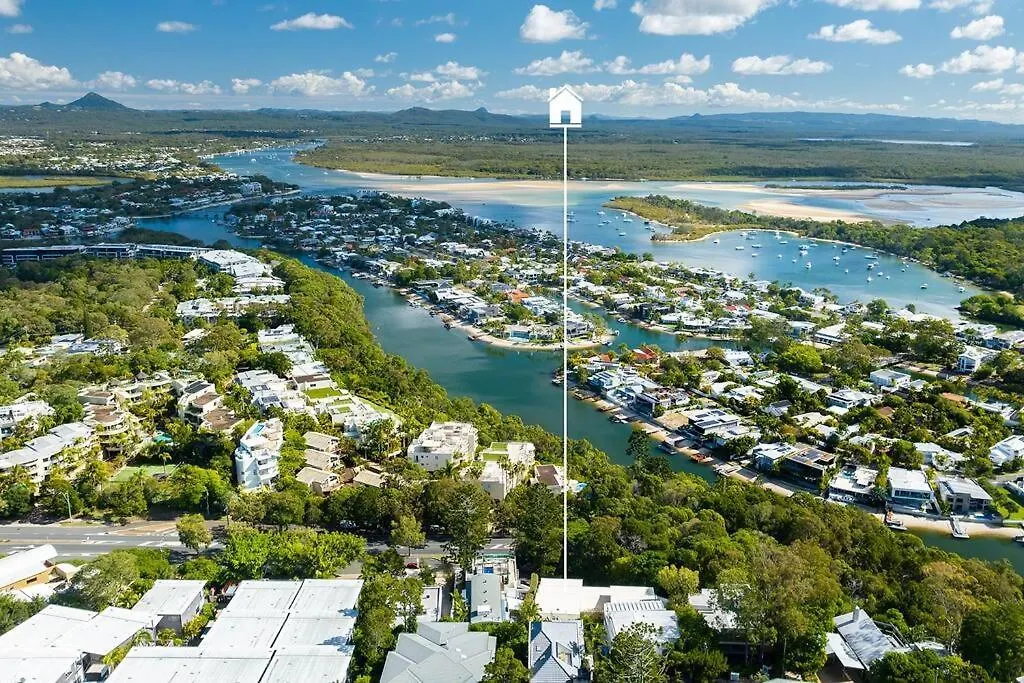 Yaringa Noosa Heads - Ocean View, Walk To Beach 0*,  Australia